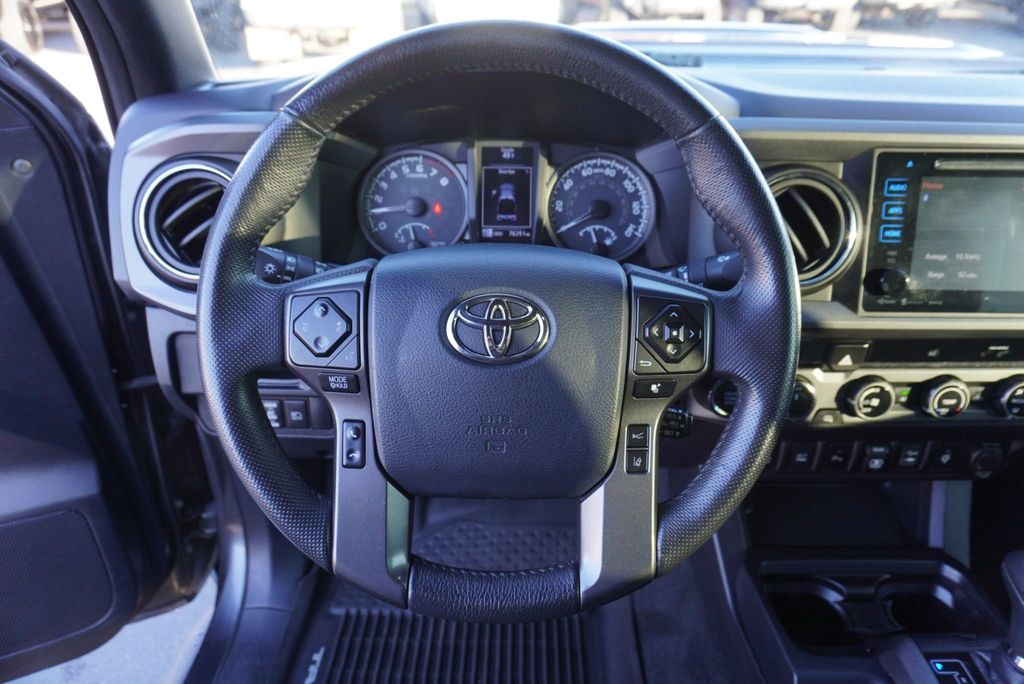 2018 Toyota Tacoma TRD SPORT - 22950515 - 29