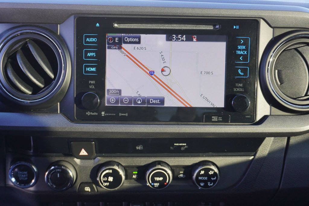 2018 Toyota Tacoma TRD SPORT - 22950515 - 31