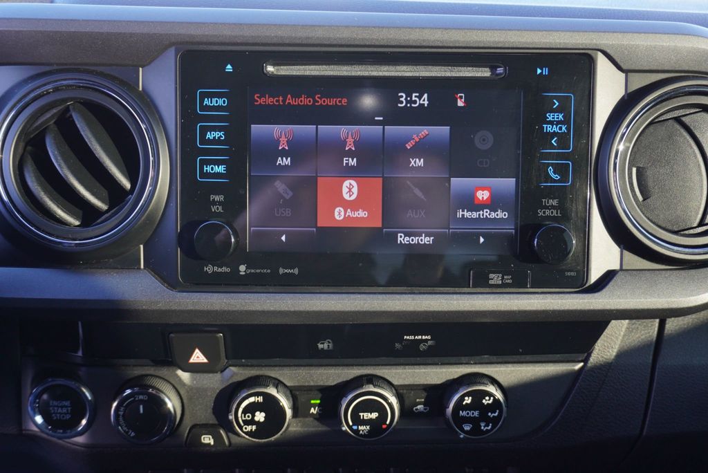 2018 Toyota Tacoma TRD SPORT - 22950515 - 33