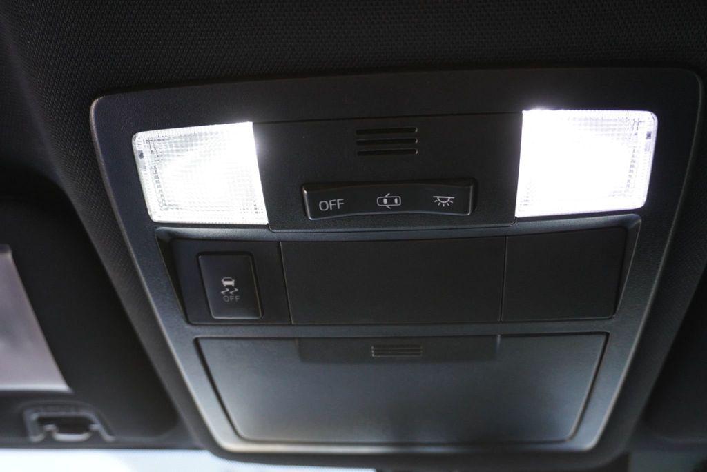 2018 Toyota Tacoma TRD SPORT - 22950515 - 38