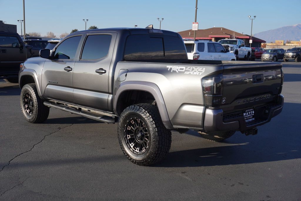 2018 Toyota Tacoma TRD SPORT - 22950515 - 7
