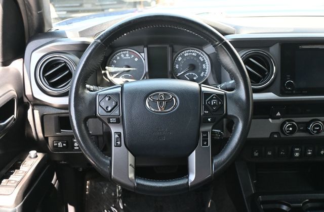 2018 Toyota Tacoma TRD Sport Double Cab - 23059836 - 12