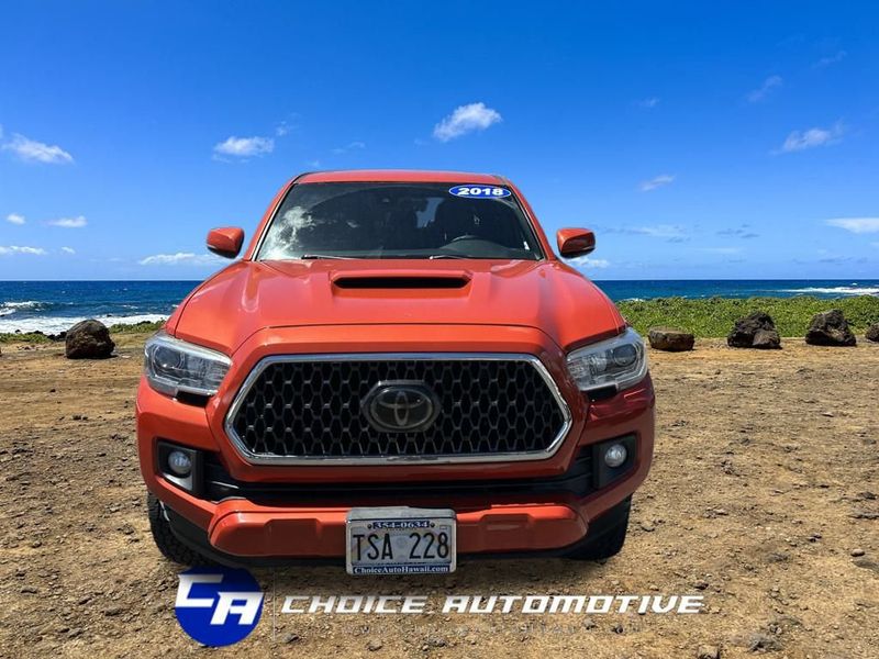 2018 Toyota Tacoma TRD Sport Double Cab V6 photo 7