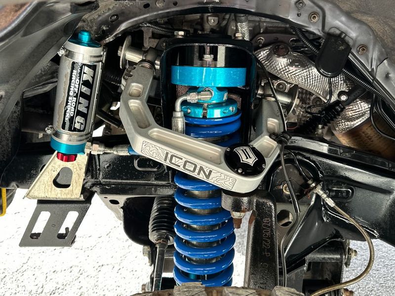 2018 Toyota Tacoma TRD Sport Double Cab 5' Bed V6 4x2 Automatic - 22968306 - 11