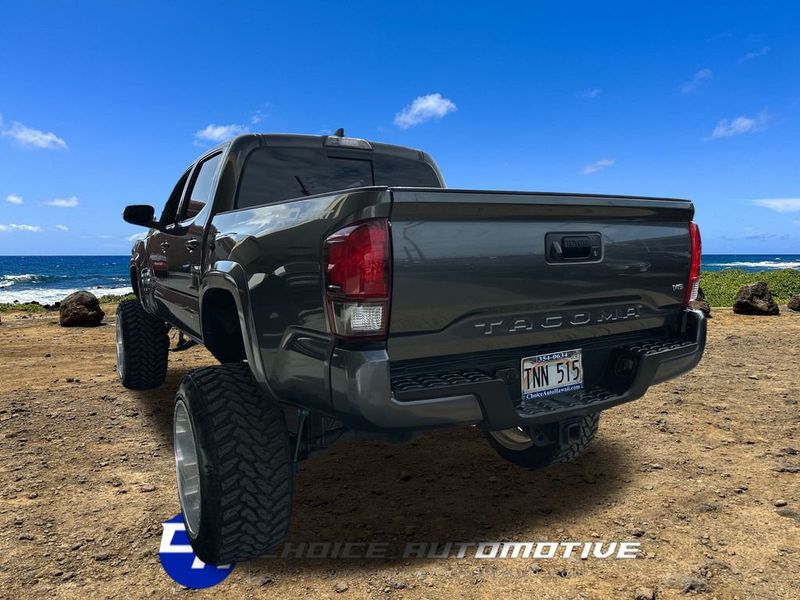 2018 Toyota Tacoma TRD Sport Double Cab 5' Bed V6 4x2 Automatic - 22968306 - 4