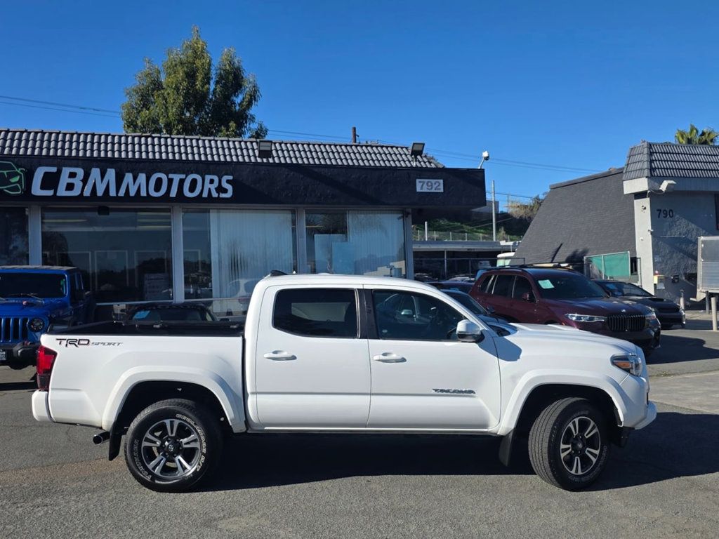 2018 Toyota Tacoma TRD Sport Double Cab 5' Bed V6 4x2 Automatic - 22971867 - 9