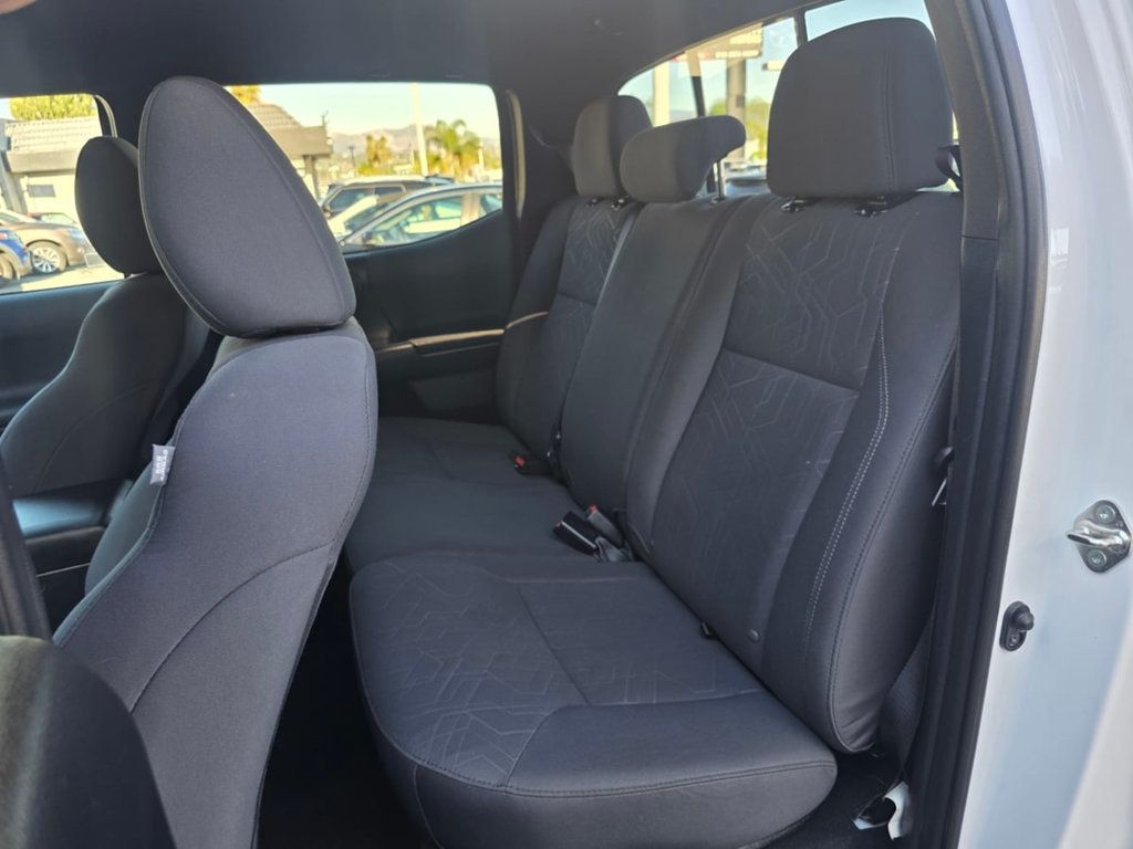 2018 Toyota Tacoma TRD Sport Double Cab 5' Bed V6 4x2 Automatic - 22971867 - 22