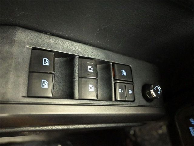 2018 Toyota Tacoma TRD Sport Double Cab 5' Bed V6 4x2 Automatic - 22948539 - 22