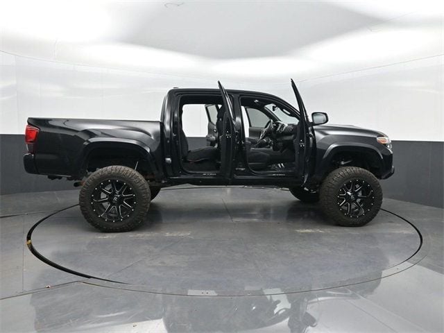 2018 Toyota Tacoma TRD Sport Double Cab 5' Bed V6 4x2 Automatic - 22948539 - 29