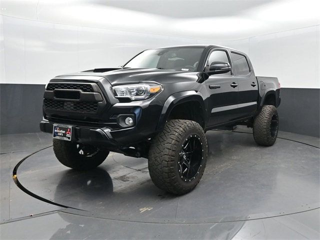 2018 Toyota Tacoma TRD Sport Double Cab 5' Bed V6 4x2 Automatic - 22951706 - 0