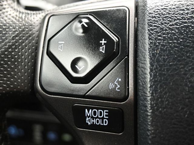 2018 Toyota Tacoma TRD Sport Double Cab 5' Bed V6 4x2 Automatic - 22954216 - 25