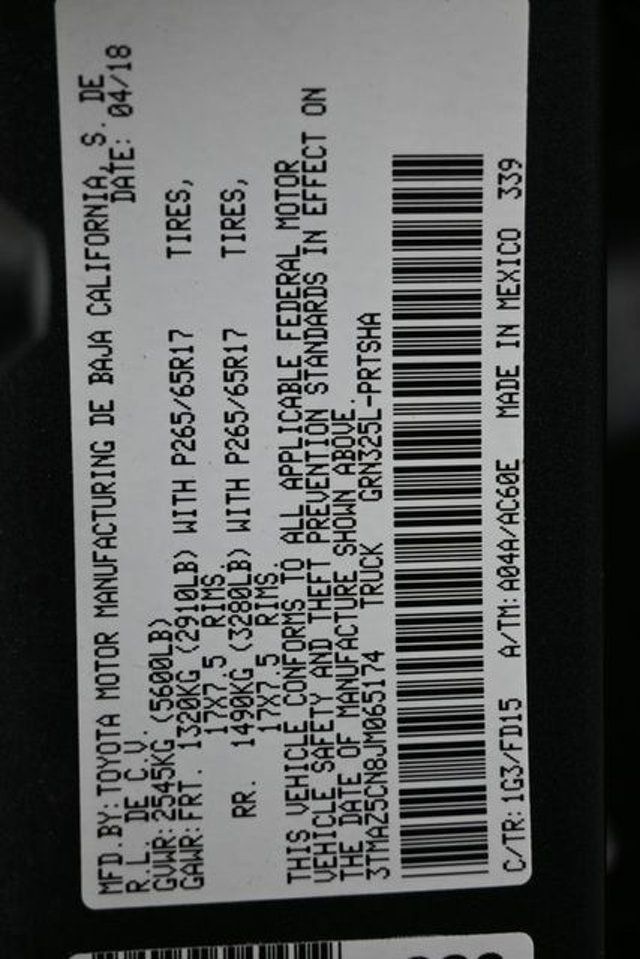 2018 Toyota Tacoma TRD Sport Double Cab 5' Bed V6 4x2 Automatic - 22954216 - 8