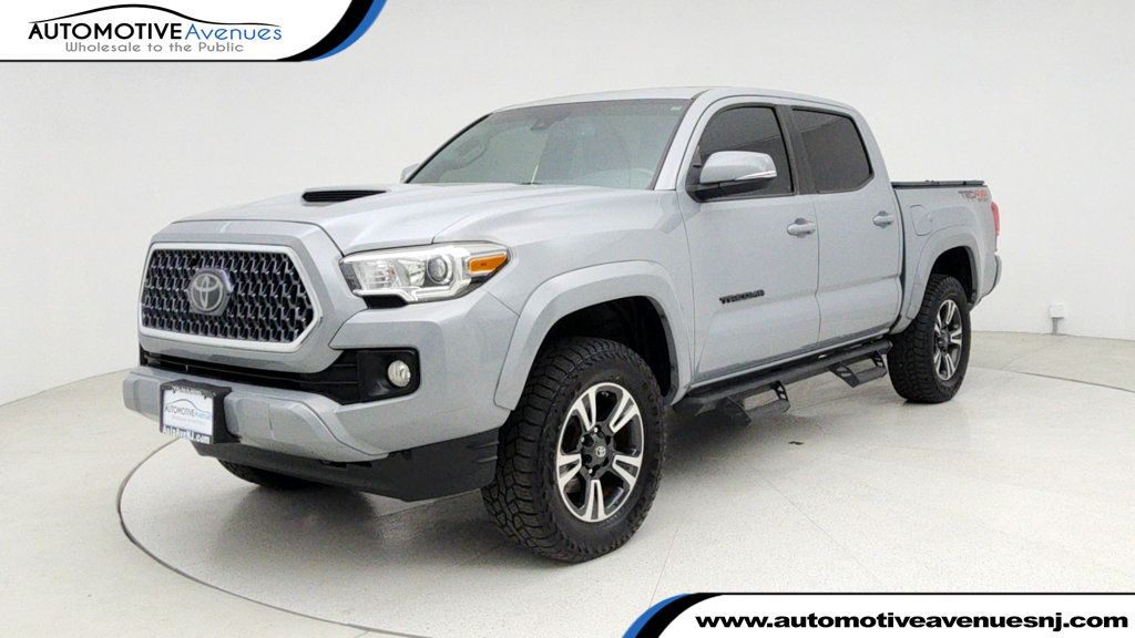 2018 Toyota Tacoma TRD Sport Double Cab 5' Bed V6 4x4 Automatic - 22943207 | Video 1