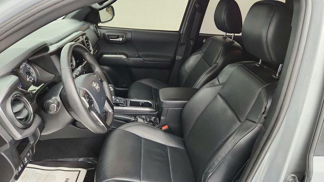 2018 Toyota Tacoma TRD Sport Double Cab 5' Bed V6 4x4 Automatic - 22943207 - 18