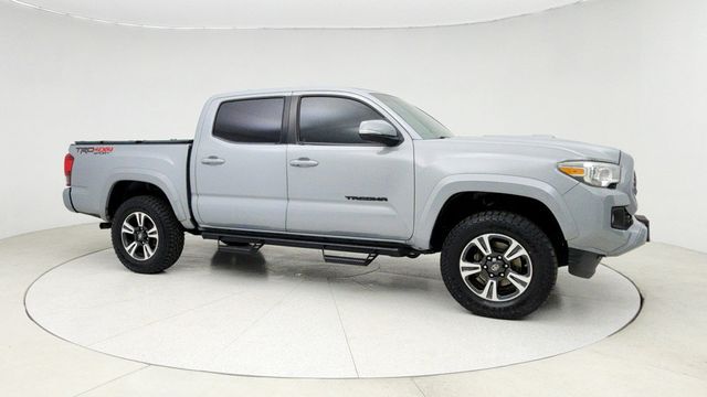 2018 Toyota Tacoma TRD Sport Double Cab 5' Bed V6 4x4 Automatic - 22943207 - 2