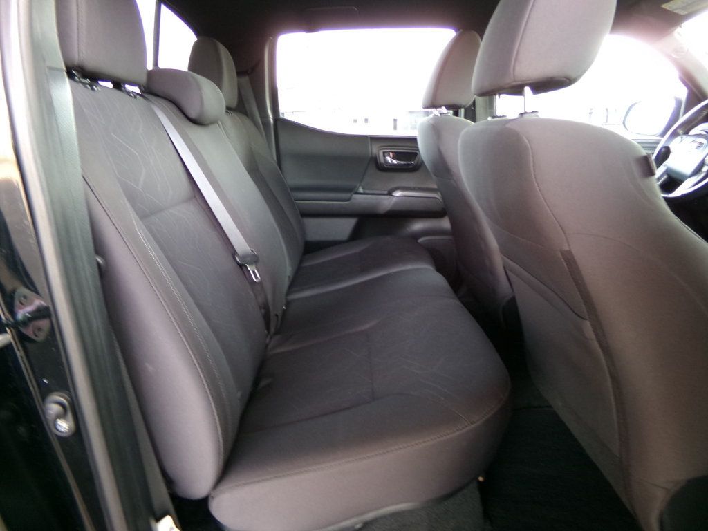 2018 Toyota Tacoma TRD Sport Double Cab 5' Bed V6 4x4 Automatic - 23009516 - 15