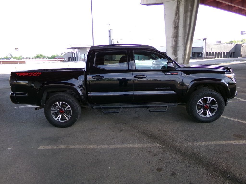 2018 Toyota Tacoma TRD Sport Double Cab 5' Bed V6 4x4 Automatic - 23009516 - 4