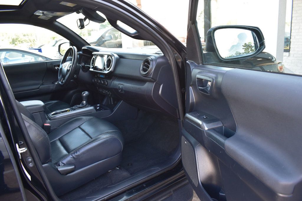 2018 Toyota Tacoma TRD Sport Double Cab 6' Bed V6 4x4 Automatic - 23035821 - 17
