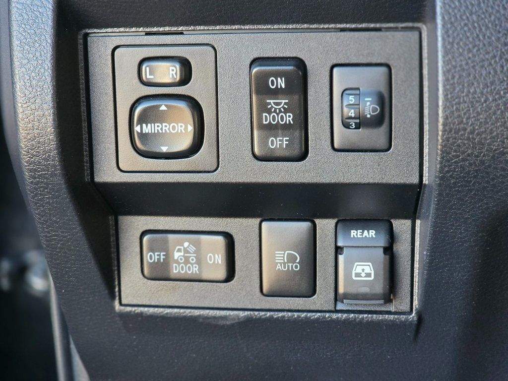 2018 Toyota Tundra  - 22976930 - 16