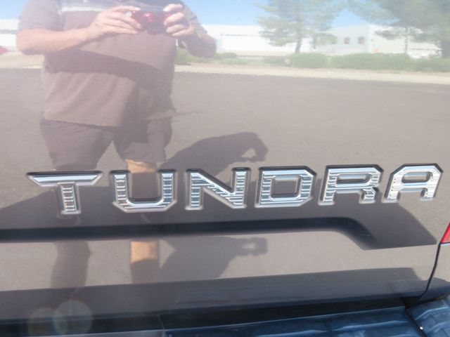 2018 Toyota Tundra 1OWNER CREWMAX SR5 4X4 ARIZONA TRUCK EXTRA CLEAN  - 22935915 - 16