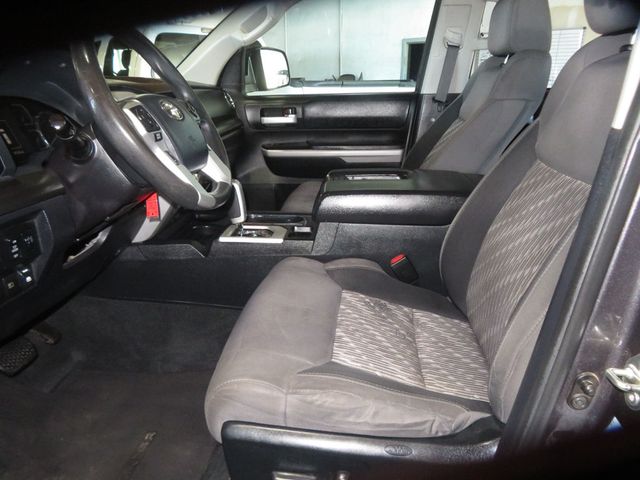 2018 Toyota Tundra 1OWNER CREWMAX SR5 4X4 ARIZONA TRUCK EXTRA CLEAN  - 22935915 - 20