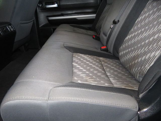 2018 Toyota Tundra 1OWNER CREWMAX SR5 4X4 ARIZONA TRUCK EXTRA CLEAN  - 22935915 - 27