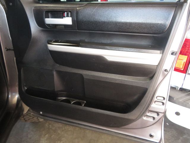 2018 Toyota Tundra 1OWNER CREWMAX SR5 4X4 ARIZONA TRUCK EXTRA CLEAN  - 22935915 - 34