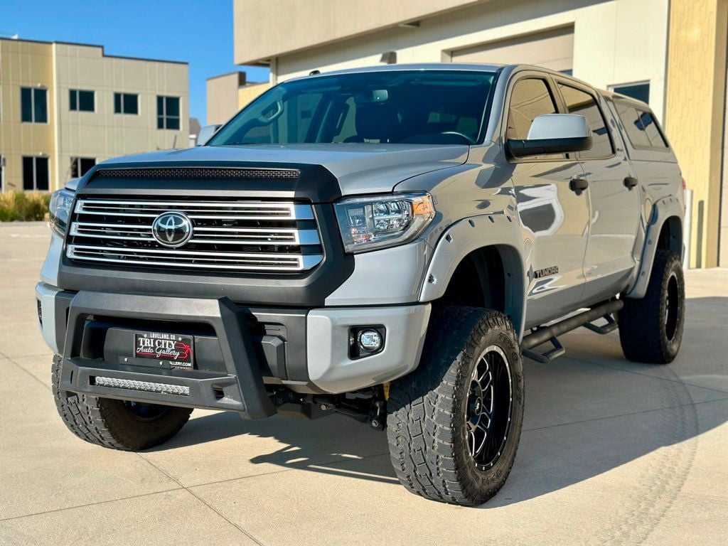 2018 Toyota Tundra 2018 TOYOTA TUNDRA LIMITED 5.7L V8 LIFTED CREWMAX 4X4 - 22587410 - 3