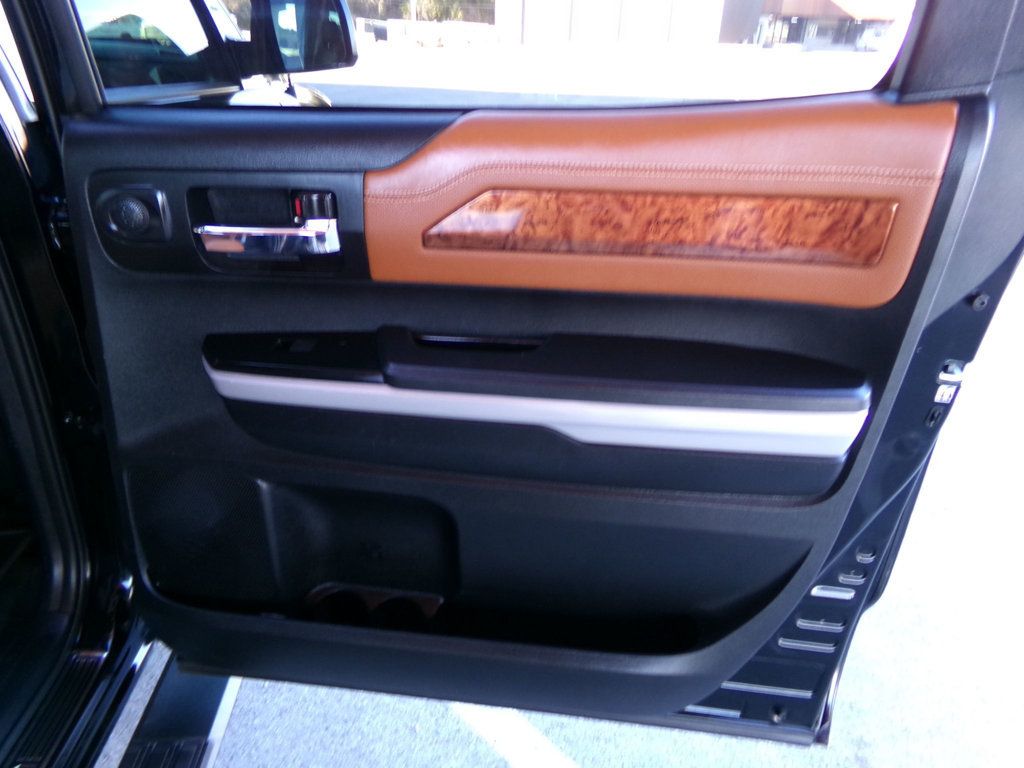 2018 Toyota Tundra 4WD 1794 Edition CrewMax 5.5' Bed 5.7L - 22957041 - 19