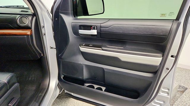 2018 Toyota Tundra 4WD Limited CrewMax 5.5' Bed 5.7L - 23010076 - 26