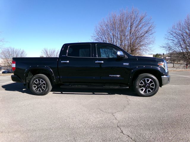 2018 Toyota Tundra 4WD Limited CrewMax 5.5' Bed 5.7L FFV - 22960162 - 4