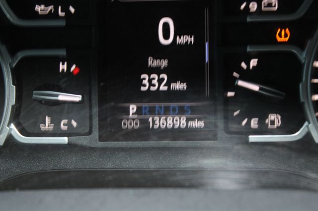 2018 Toyota Tundra 4WD Limited Double Cab 6.5' Bed 5.7L FFV - 23058675 - 15