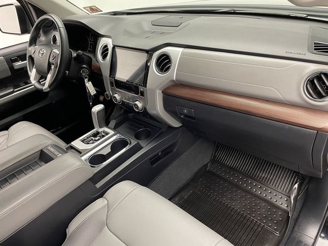 2018 Toyota Tundra 4WD SR5 CrewMax 5.5' Bed 5.7L - 22981517 - 14