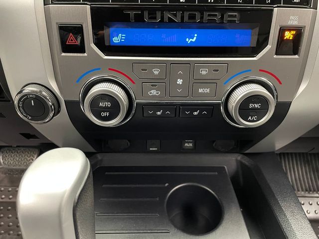 2018 Toyota Tundra 4WD SR5 CrewMax 5.5' Bed 5.7L - 22981517 - 26