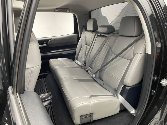 2018 Toyota Tundra 4WD SR5 CrewMax 5.5' Bed 5.7L - 22981517 - 33