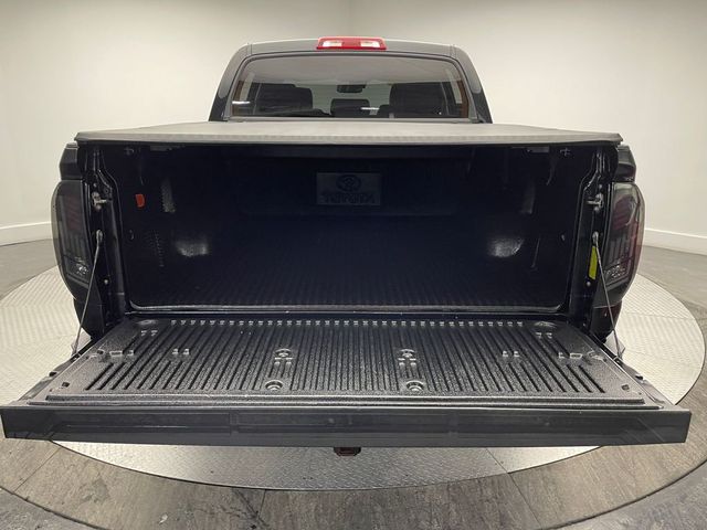 2018 Toyota Tundra 4WD SR5 CrewMax 5.5' Bed 5.7L - 22981517 - 41