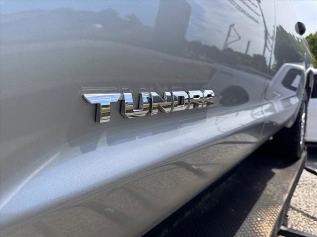 2018 Toyota Tundra 4WD SR5 CrewMax 5.5' Bed 5.7L FFV - 22473390 - 6