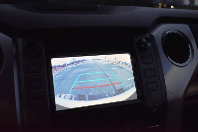 2018 Toyota Tundra 4WD SR5 CrewMax 5.5' Bed 5.7L FFV - 22961722 - 14