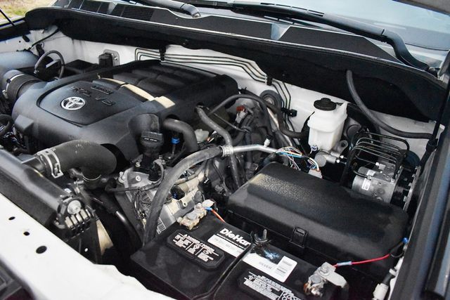 2018 Toyota Tundra 4WD SR5 CrewMax 5.5' Bed 5.7L FFV - 22961722 - 62