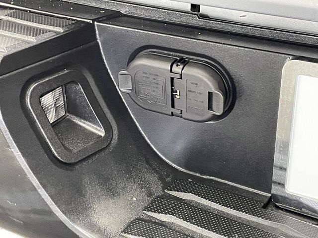 2018 Toyota Tundra 4WD SR5 Double Cab 6.5' Bed 5.7L - 23017765 - 43