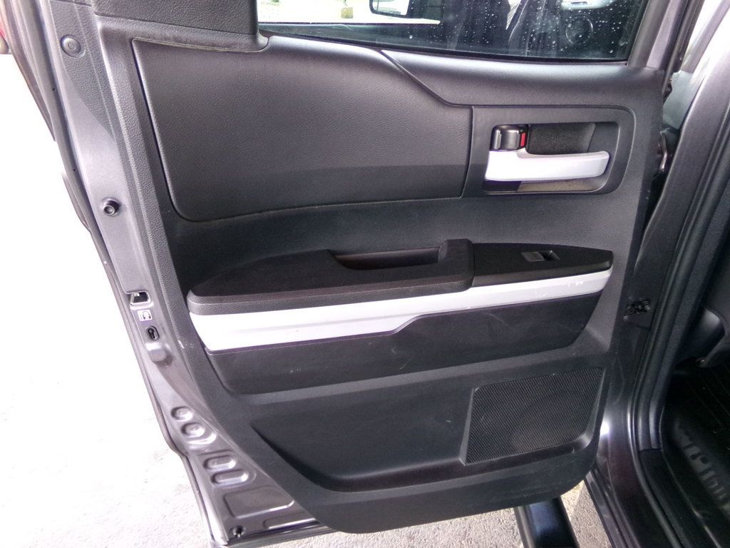 2018 Toyota Tundra 4WD SR5 Double Cab 6.5' Bed 5.7L - 23027025 - 12