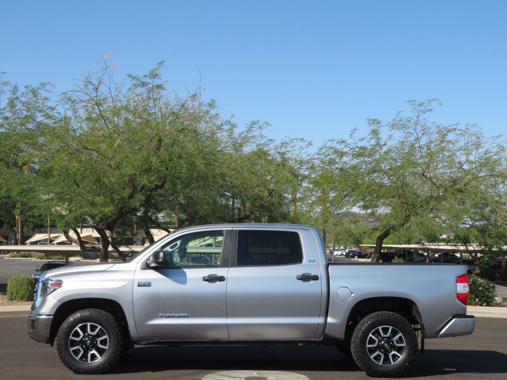 2018 Toyota Tundra 4X4 CREWMAX SR5 1 OWNER AZ TRUCK CREWMAX TUNDRA  - 22630425 - 1