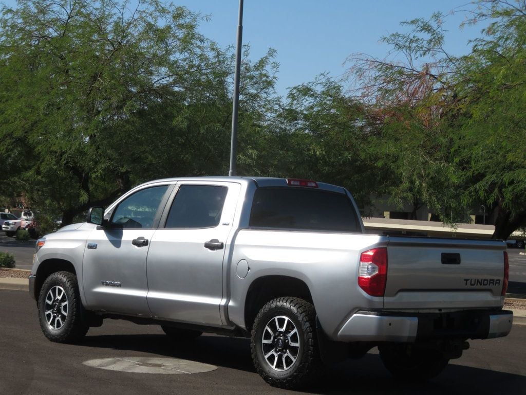 2018 Toyota Tundra 4X4 CREWMAX SR5 1 OWNER AZ TRUCK CREWMAX TUNDRA  - 22630425 - 4