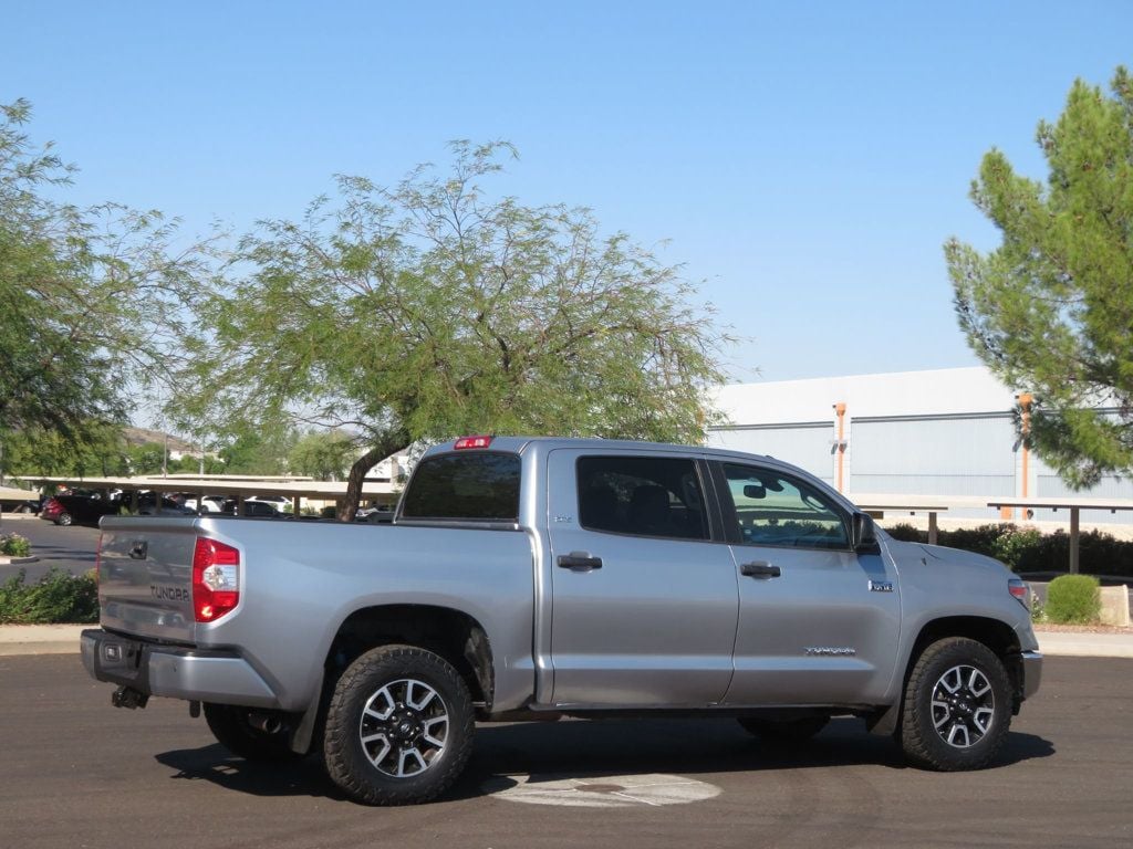 2018 Toyota Tundra 4X4 CREWMAX SR5 1 OWNER AZ TRUCK CREWMAX TUNDRA  - 22630425 - 5