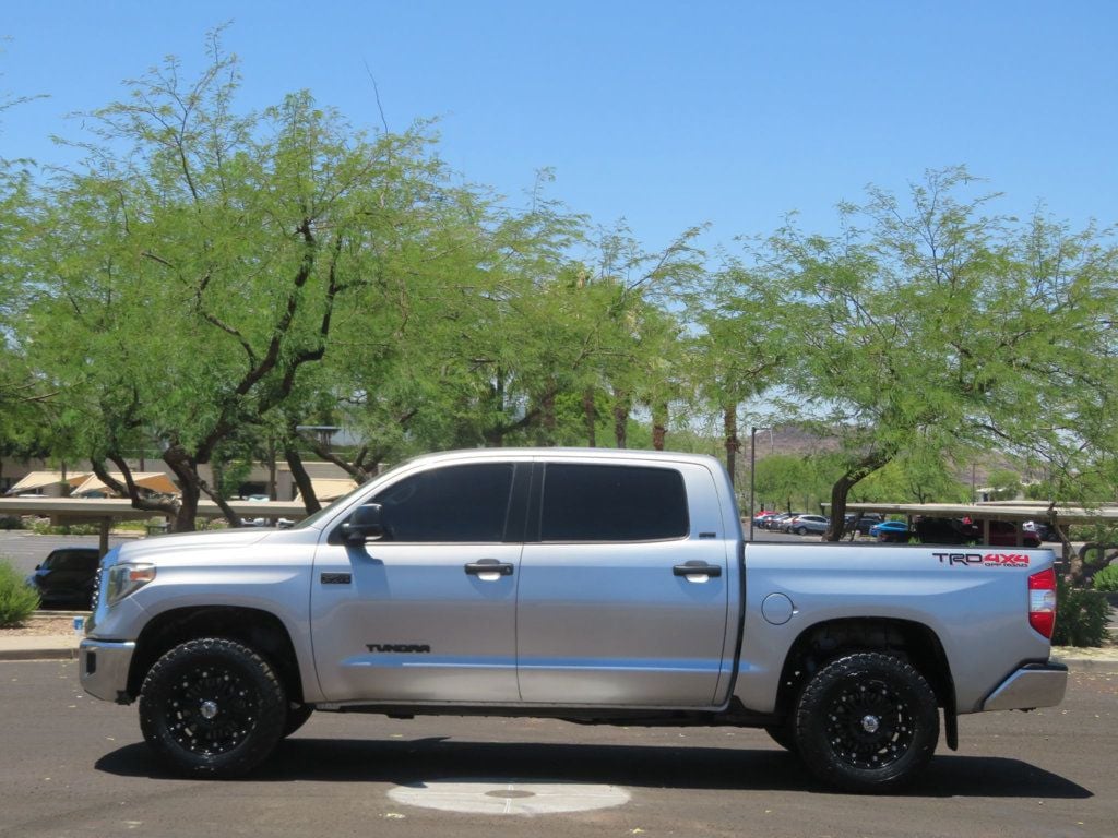 2018 Toyota Tundra 4X4 CREWMAX TUNDRA SR5 1OWNER AZ TRUCK EXTRA CLEAN  - 22485632 - 1