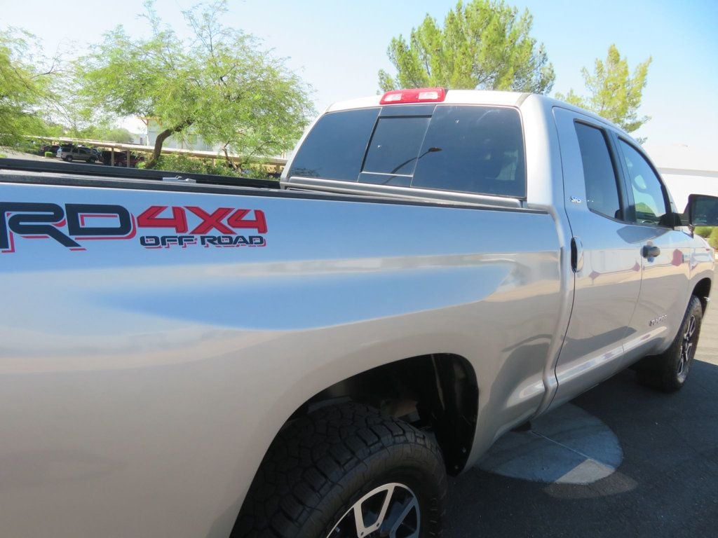 2018 Toyota Tundra SR5 TRD photo 10