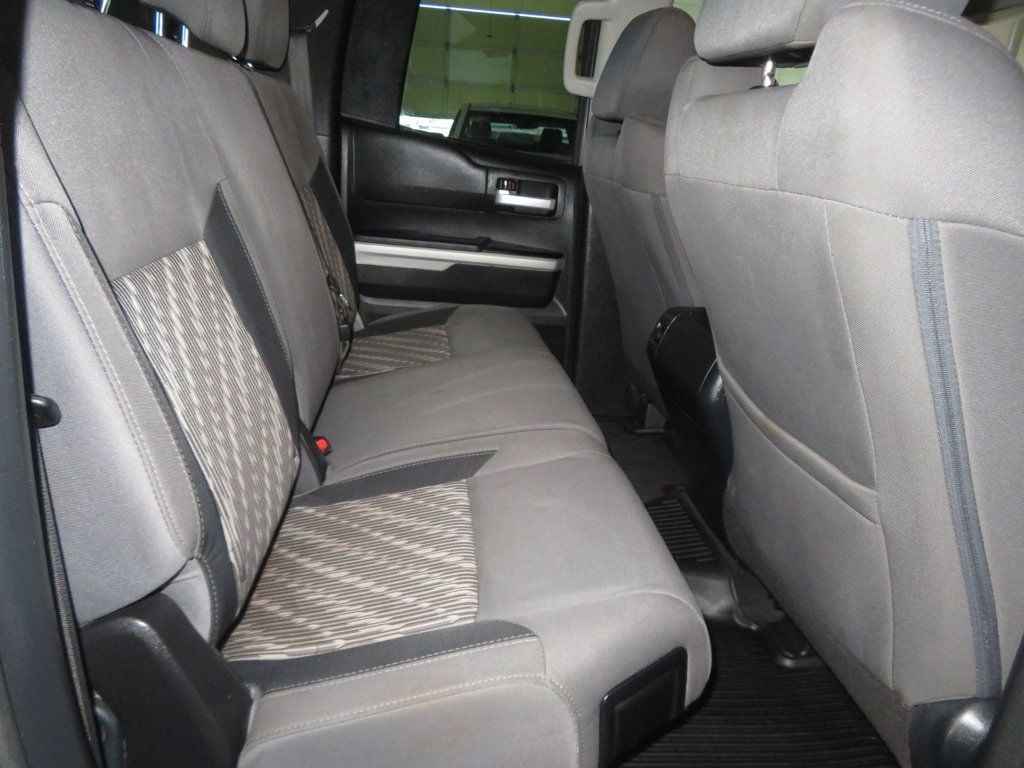 2018 Toyota Tundra SR5 TRD photo 29