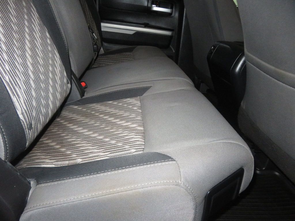 2018 Toyota Tundra SR5 TRD photo 30