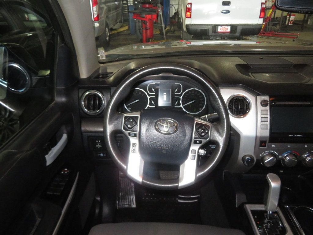 2018 Toyota Tundra SR5 TRD photo 37