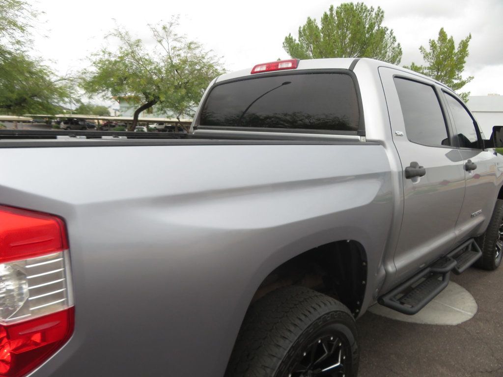 2018 Toyota Tundra CREWMAX 4X4 5.7 TOYOTA TUNDRA SR5 EXTRA CLEAN 3OWNER  - 22951841 - 9
